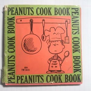 Vintage cookbook-Peanuts Rare